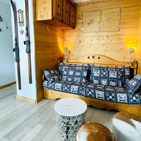 Апартаменты La Corneille Blanche, With Free Parking And Terrace Ле дез Альп