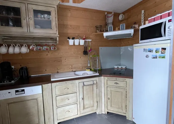 La Corneille Blanche, With Free Parking And Terrace *