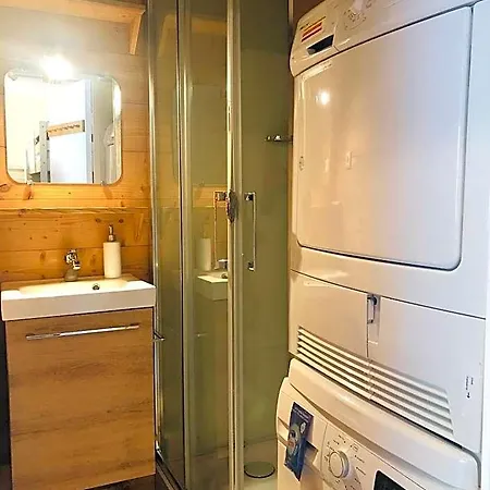 Apartment La Corneille Blanche, With Free Parking And Terrace