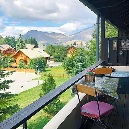 La Corneille Blanche, With Free Parking And Terrace