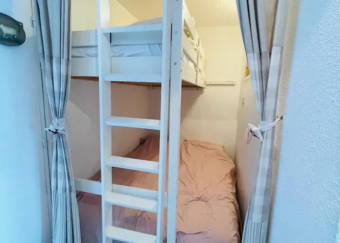 La Corneille Blanche, With Free Parking And Terrace *